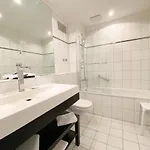 Hotel Strandhotel Miramar 4*