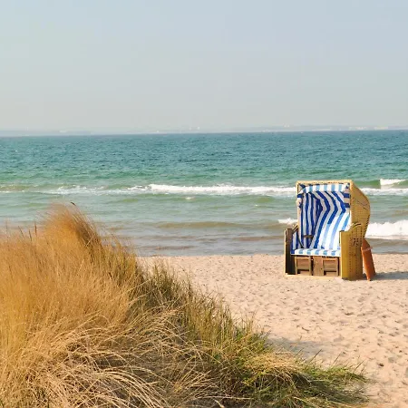 מלון Strandhotel Miramar 4*