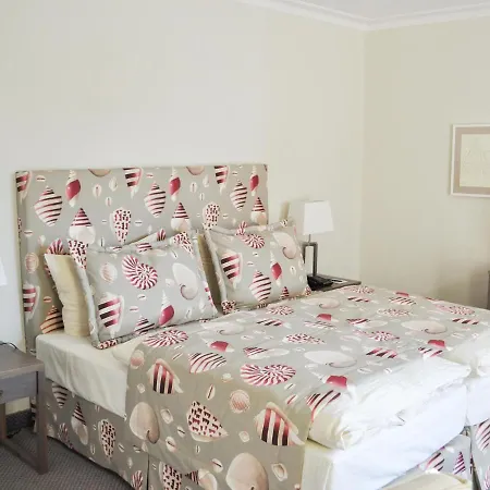 Strandhotel Miramar Hotel 4*