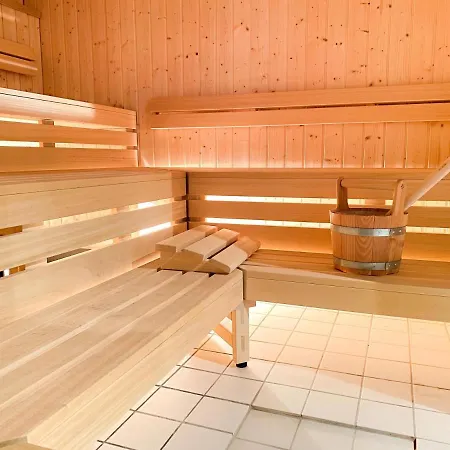 Strandhotel Miramar 티멘도르프스트랜드