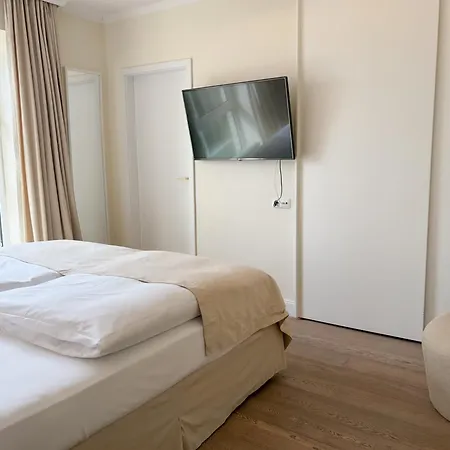 Strandhotel Miramar 4*