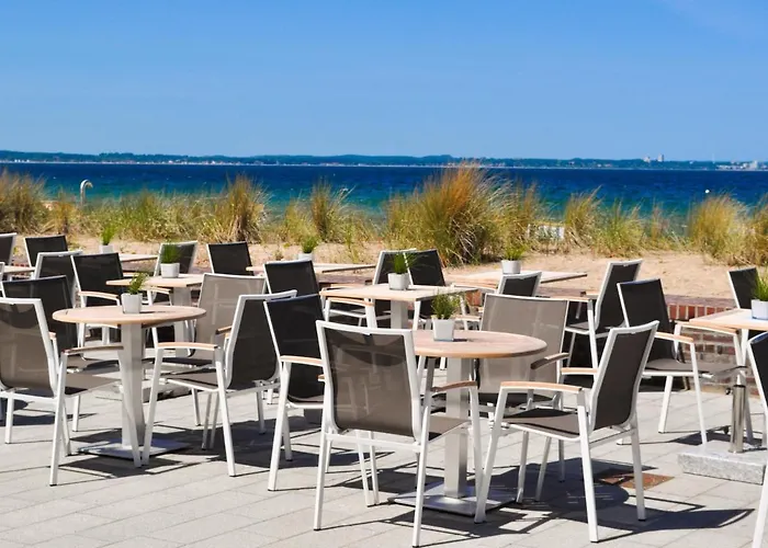 Strandhotel Miramar Otel