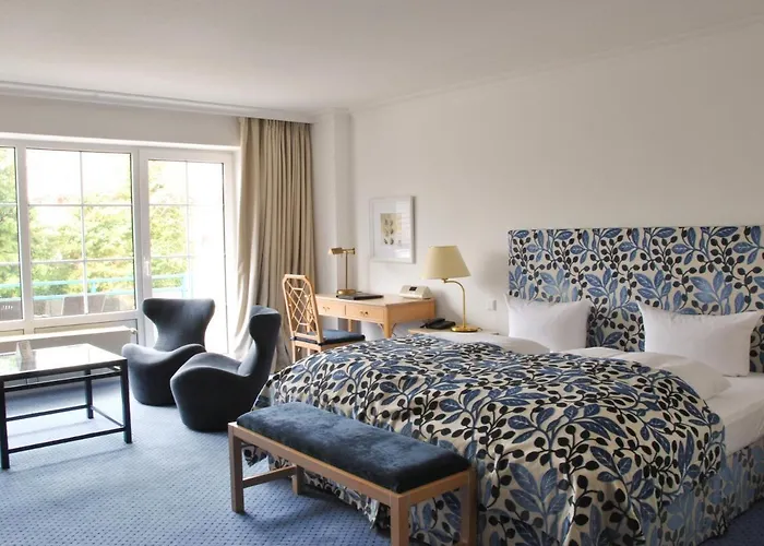 Ξενοδοχείο Strandhotel Miramar 4*