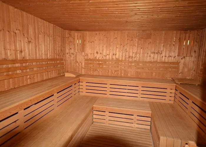 Strandhotel Miramar 4*